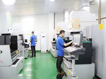 Verkstad för formtillverkning