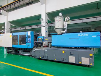 Verkstad för plastinsprutning